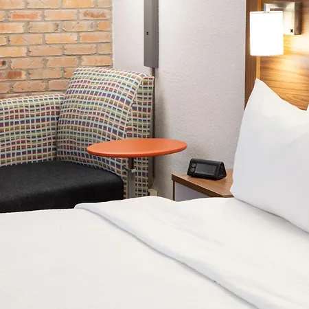 Holiday Inn Express - San Antonio Airport By Ihg Exterior foto